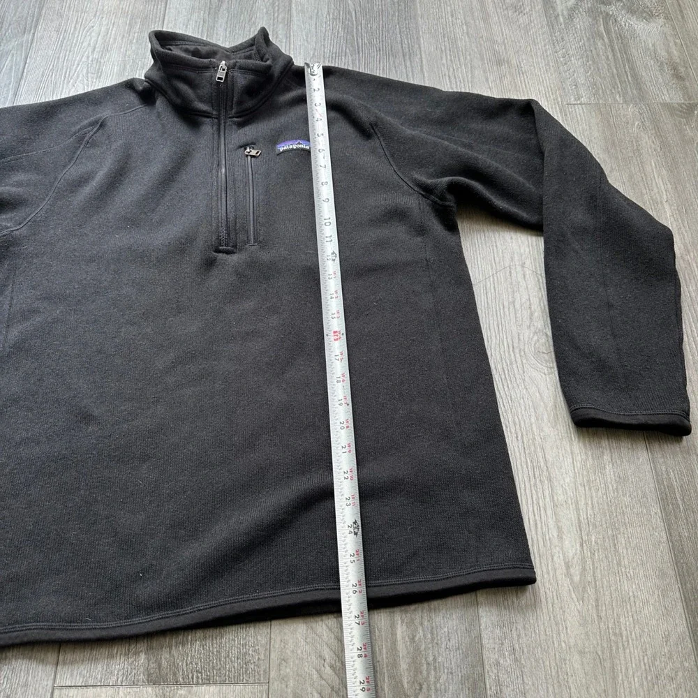 Patagonia Men's Size L Black 1/4 Zip Fleece Better Sweater Chest Pocket